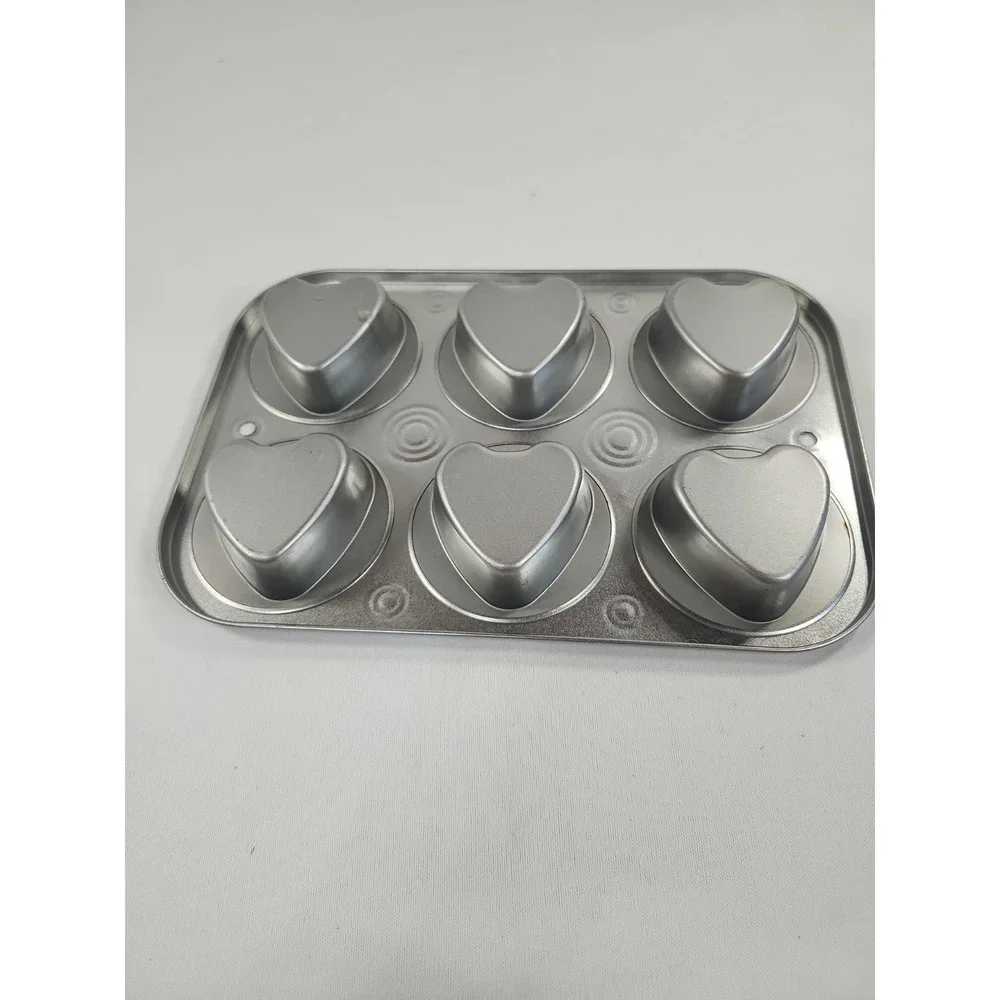 The Unbranded Brand aluminum heart